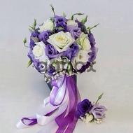 A beautiful moment of love - Wedding bouquet