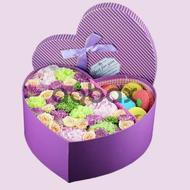 Sweet moments of love - Box with flowers