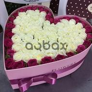 Love Garden - Box with flowers