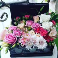 Just memories - Box with flowers