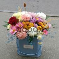 Brightness - Box with flowers