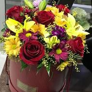 Beautiful colors - Box with flowers