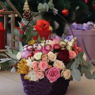 Basket attraction - Flowers basket