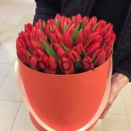 Colorful and lovely moments - Box with flowers