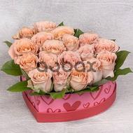 Love Forever - Heart box with flowers