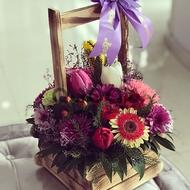 Mixed joy memories - Box with flowers