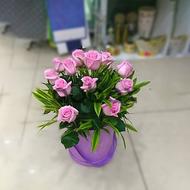 Tender Heart - pink roses in box